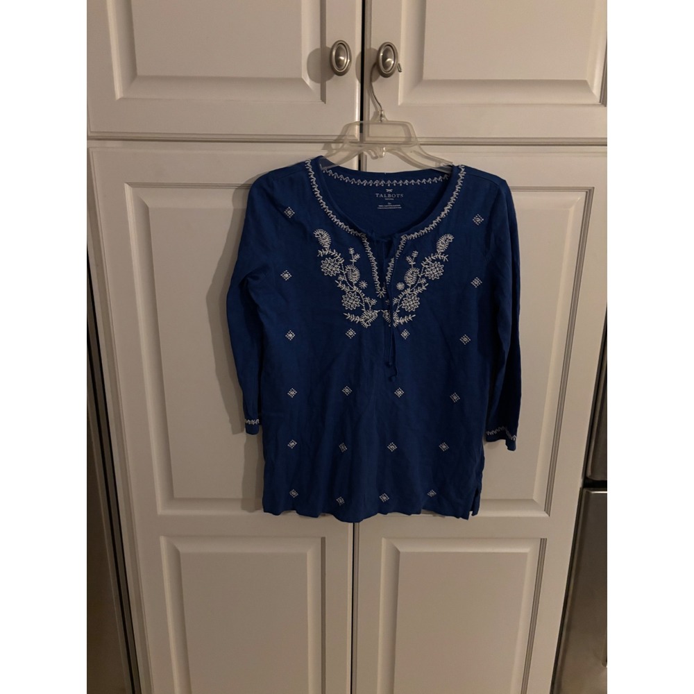 Talbots Petites Blue Embroidered Cotton Slub Knit Top Split Neck SP Boho